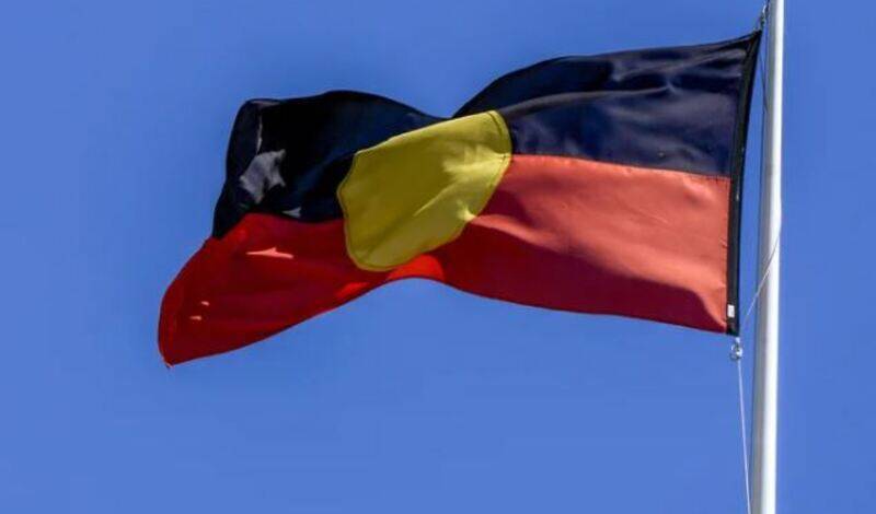 Власти Австралии заплатят $20 млн за права на флаг аборигенов