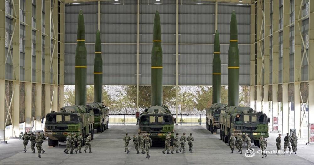 Пакистан может получить китайские гиперзвуковые ракеты в ответ на закупку С-400 Индией (фото)