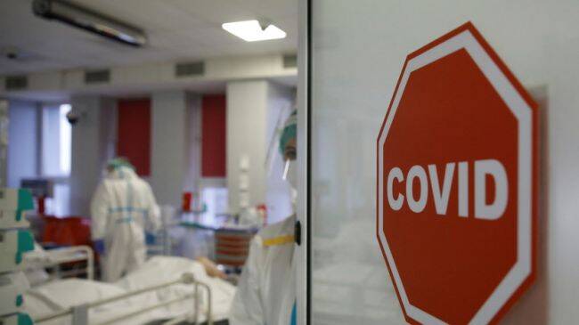 ВОЗ: В мире за неделю коронавирусом заразилось рекордное количество людей