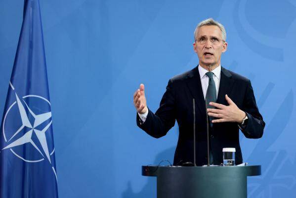 НАТО рассматривает возможность нарастить военное присутствие на востоке