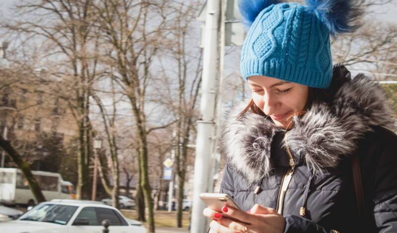 «Потратила все минуты»: уфимка целый час звонила в соцзащиту и не дождалась ответа