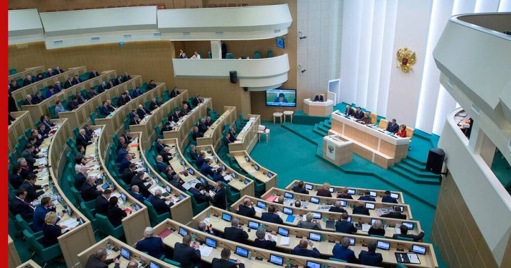 Совет Федерации одобрил закон о пожизненном лишении свободы для педофилов