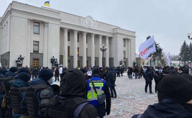 У Верховной рады в Киеве снова собираются протестующие ФОПы