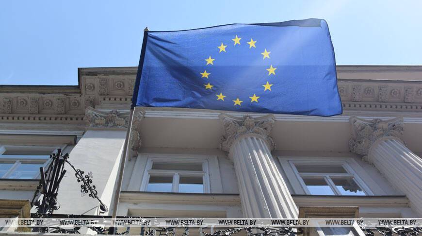 Эксперт: для деэскалации напряженности Евросоюзу нужно "утихомирить" Украину, Прибалтику и Польшу