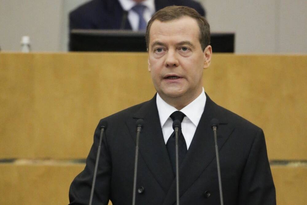 Медведев сообщил о необходимости избежать начала войны