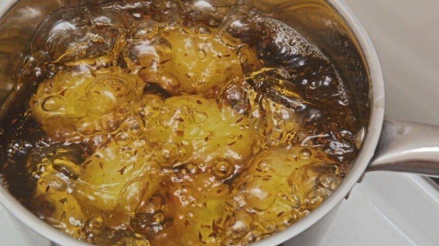 Сковорода райского наслаждения: Рецепт жареного картофеля с грудинкой и сыром