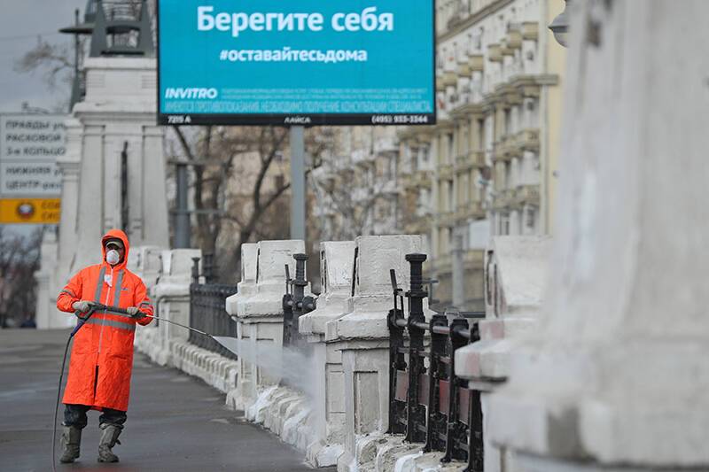 "Система здравоохранения справляется": почему Москве не нужен новый локдаун