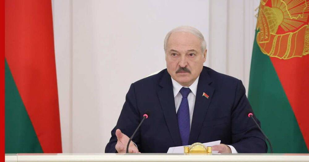 Лукашенко раскрыл связь санкций Запада с военным вторжением
