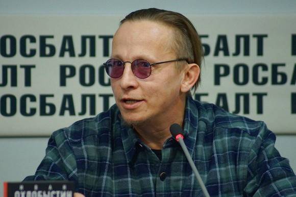 «Поразил всеобщий недуг»: Иван Охлобыстин признался, что заболел ковидом
