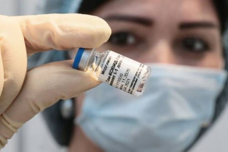 Для украинцев изменили сроки для получения бустерной дозы вакцины от коронавируса