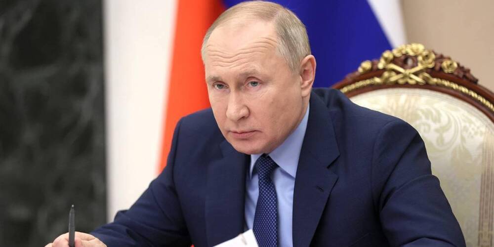 Путин подписал закон "Единой России" о пожизненном сроке для педофилов