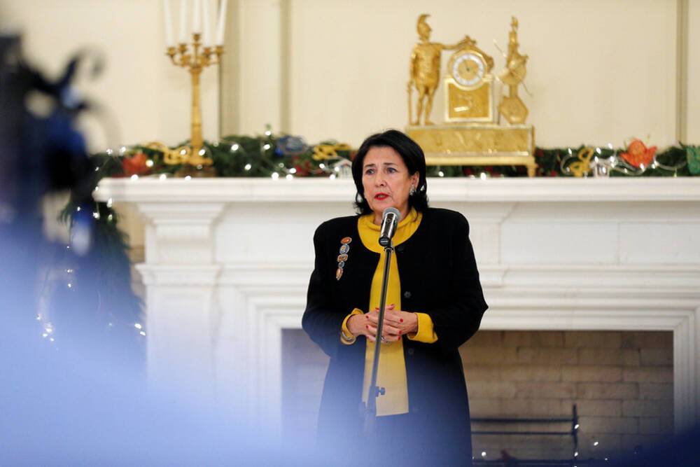 Президент Грузии объяснила нежелание помиловать Саакашвили