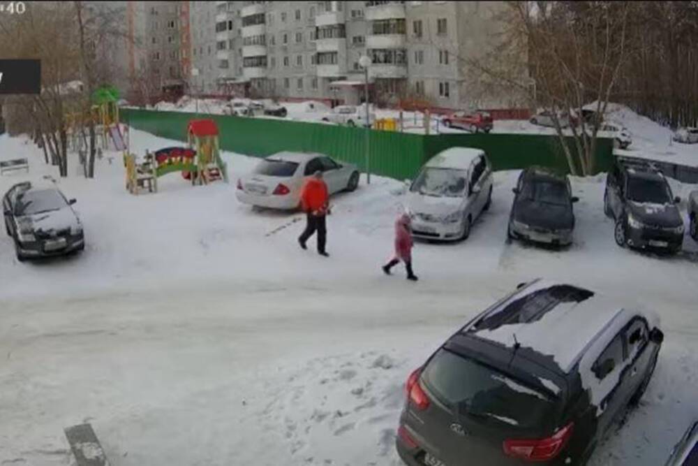 Таинственный лыжник преследовал школьницу в Академгородке Новосибирска