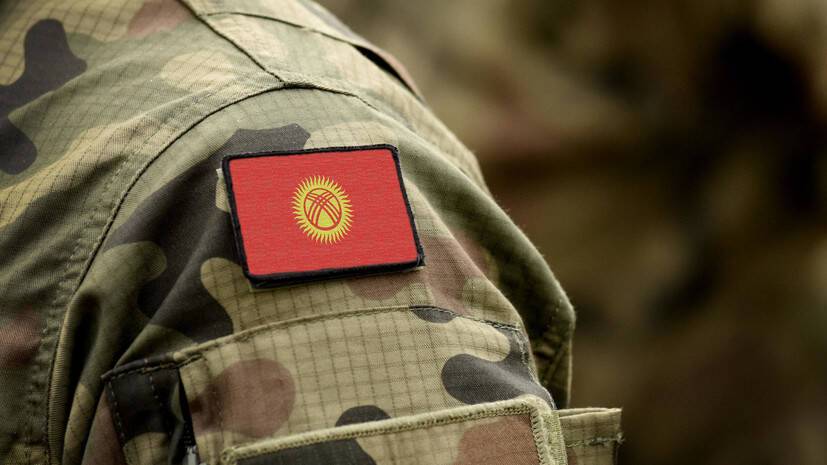 Киргизия завершила отвод войск и техники на границе с Таджикистаном
