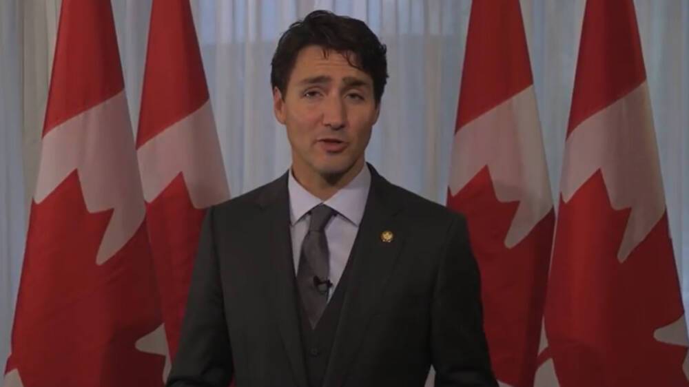 Протесты дальнобойщиков вспыхнули в Канаде, Трюдо прокомментировал ситуацию: «Я сожалею, что…»