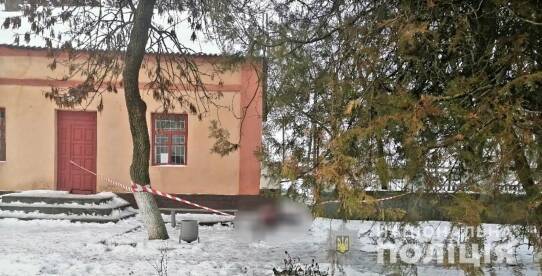 На Николаевщине женщине грозит до 15 лет за то, что убила нападавшего его же ножом