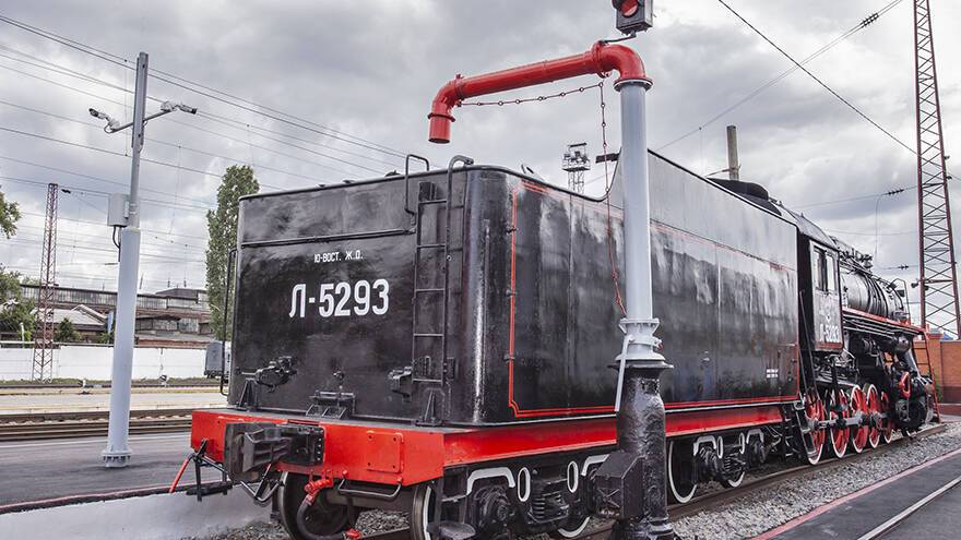 В Воронеже новая экспозиция «Паровозное депо» пополнила выставку железнодорожной ретротехники