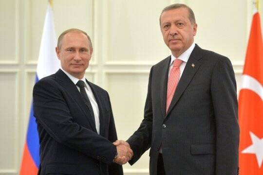 Путин и Эрдоган обсудили российские предложения по гарантиям безопасности