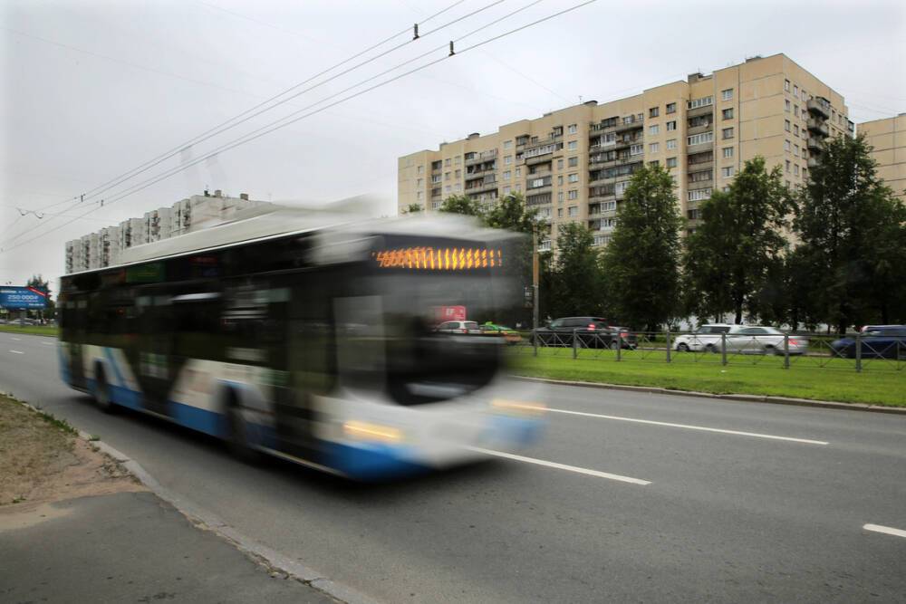 Более 200 современных троллейбусов появятся в Петербурге в 2022 году