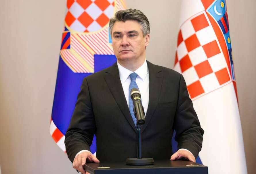 Президент Хорватии отказался извиняться за оскорбительные заявления в адрес Украины