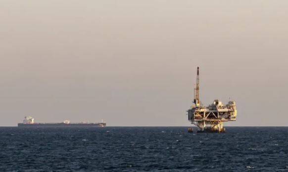 Аналитик Скрябин назвал условие для нефти по 100 долларов за баррель