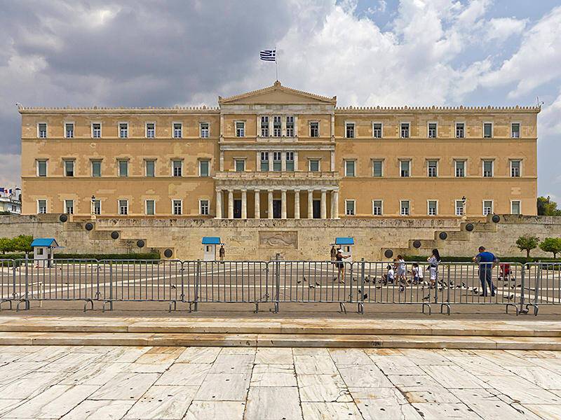 Парламент Греции проголосовал за доверие правительству
