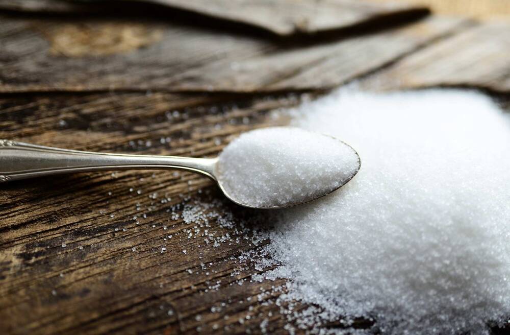 Врач Абдех рассказал, что употребление воды помогает «вымыть» лишний сахар из организма