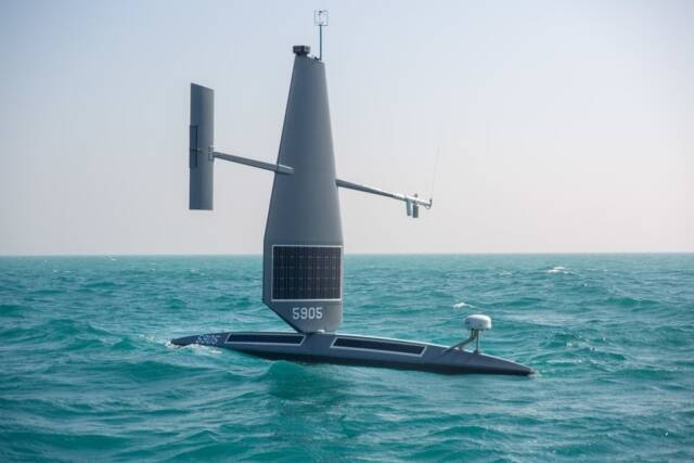 ВМС США применили беспилотное судно Saildrone Explorer в Персидском заливе
