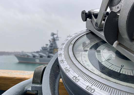 Россия вывела из акватории Черного моря 20 своих боевых кораблей: скомандован отбой?