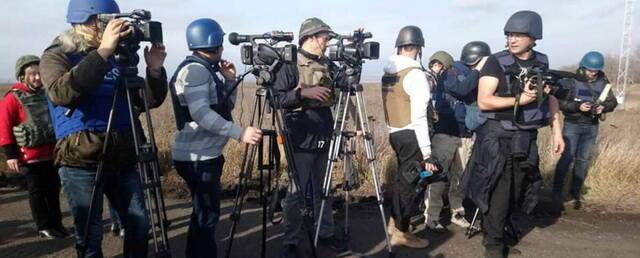 ЛНР уличила Киев в подготовке постановочных сюжетов о нападении России в Донбассе