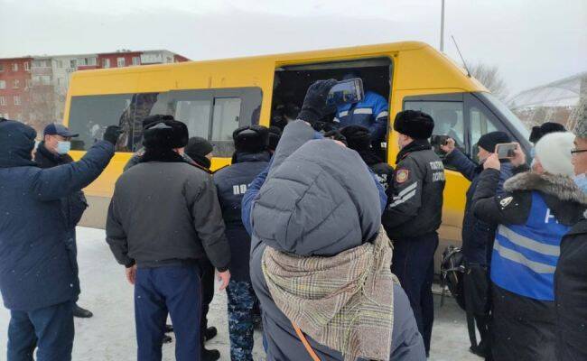 В Казахстане начали задерживать протестующих из-за цен на газ