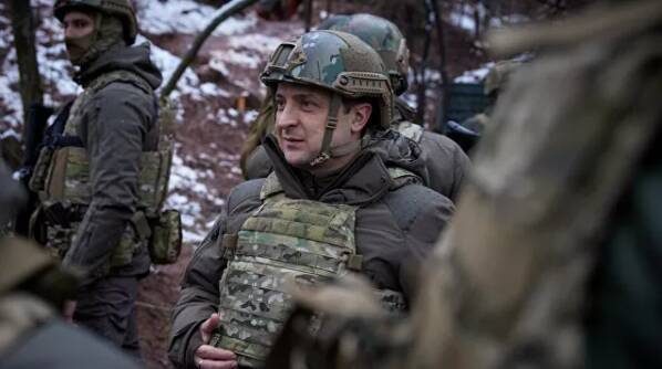 Зеленский пообещал украинцам фото военных ВСУ из Крыма