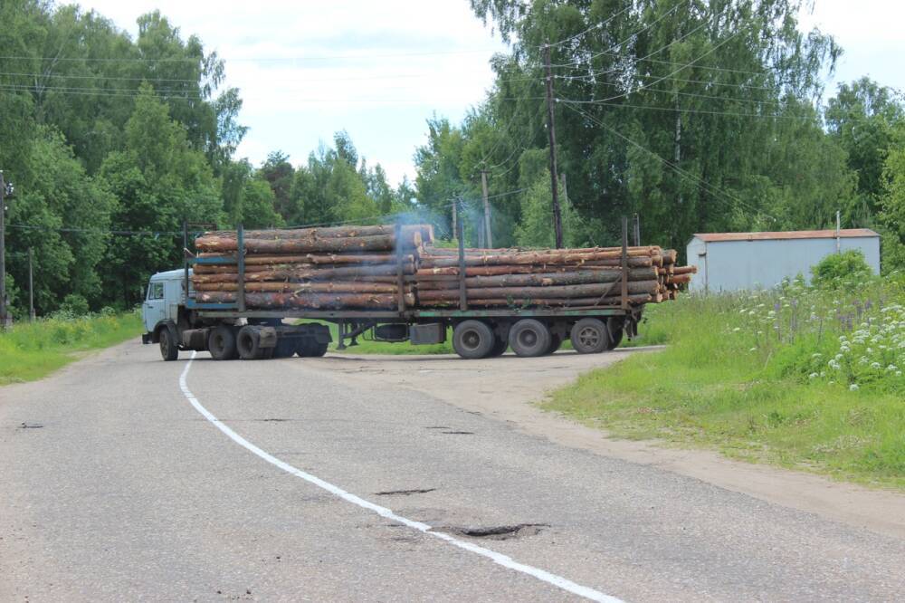 В 2022 году продолжится ремонт дороги, связывающей Тверскую и Вологодскую области