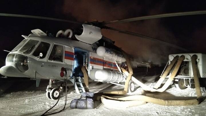 Вертолет вылетел за экипажем судна, терпящего бедствие в Охотском море
