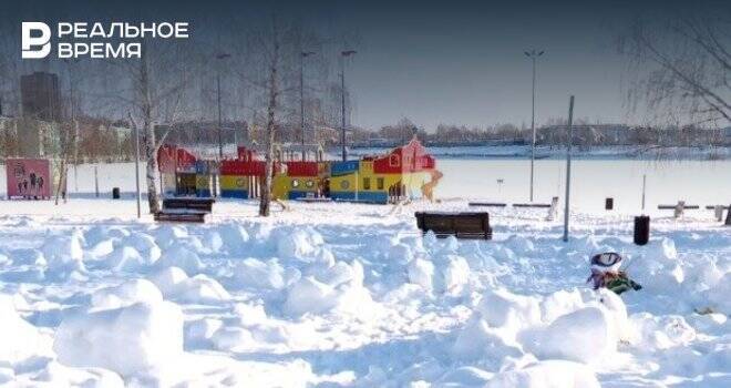 В Альметьевске разрушили 79 снеговиков, попавших в книгу рекордов России