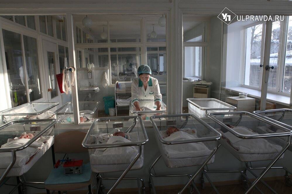 В первый день 2022-го в Ульяновской области родились 15 малышей