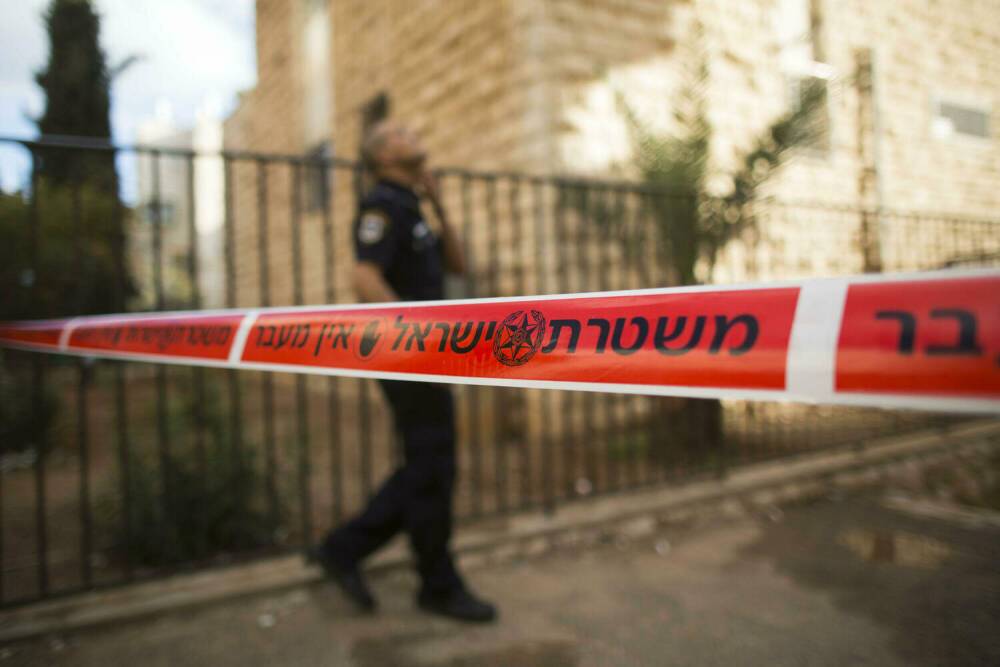 Иерусалимец, сделавший замечание полицейскому, получил удар в лицо и ночь в камере