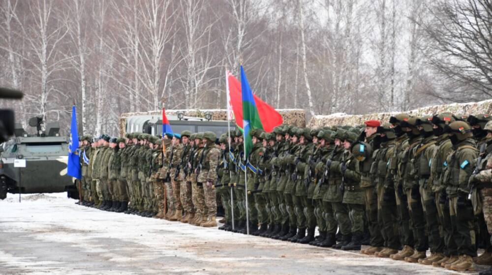 Беларусские военные уже прибыли в Казахстан – СМИ