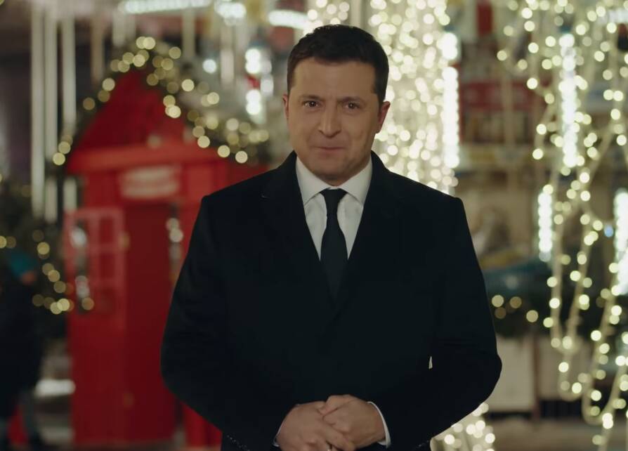 Зеленский поздравил украинцев с Рождеством Христовым (видео)