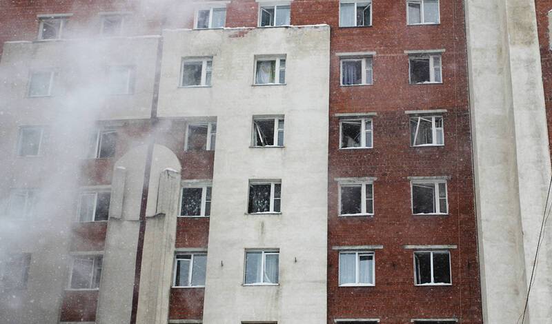 В Ростове-на-Дону в жилом доме сработало два взрывных устройства, один человек погиб