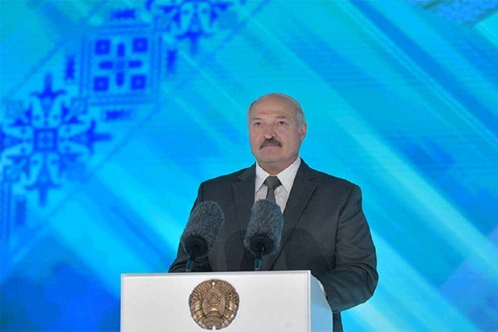 Лукашенко обсудил Казахстан с Путиным и Пашиняном