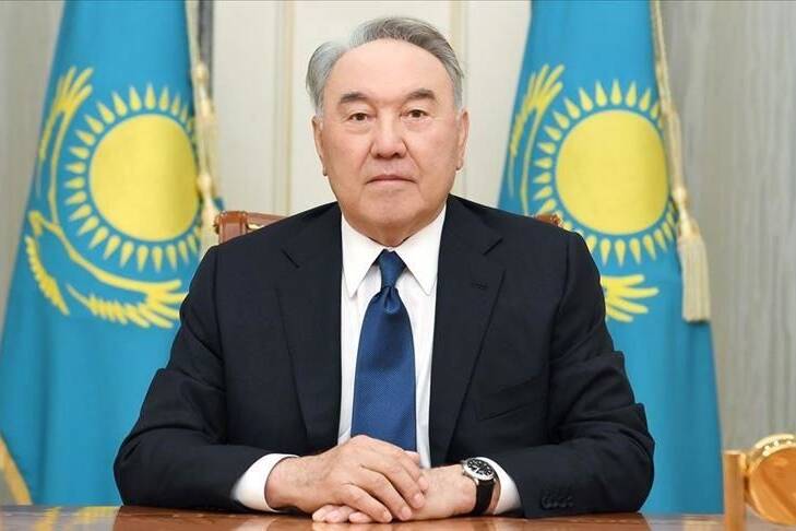 СМИ пишут, что Назарбаев с семьей покинул Казахстан