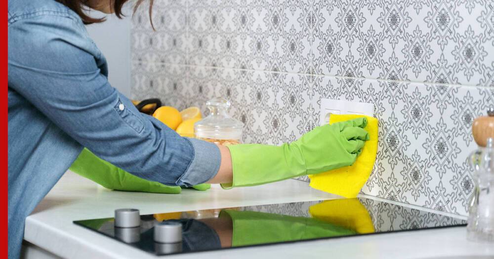 Как очистить кухонный фартук от жира: один лайфхак с подручными средствами