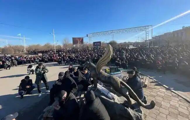 На заході Казахстану поновилися протести: люди висунули вимоги