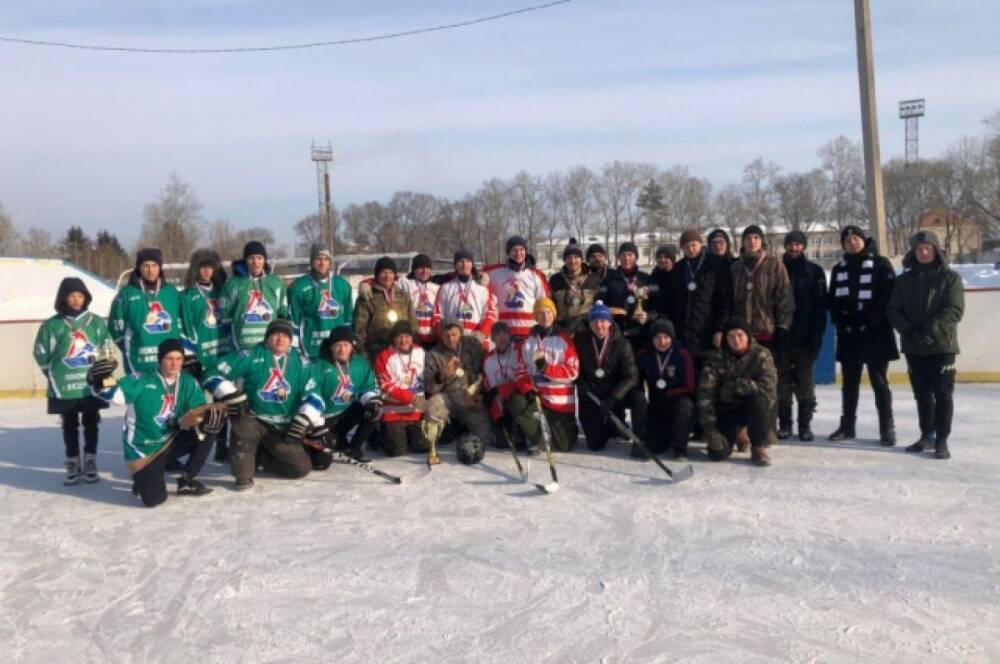 В Хабаровском крае прошел турнир по хоккею с мячом на валенках