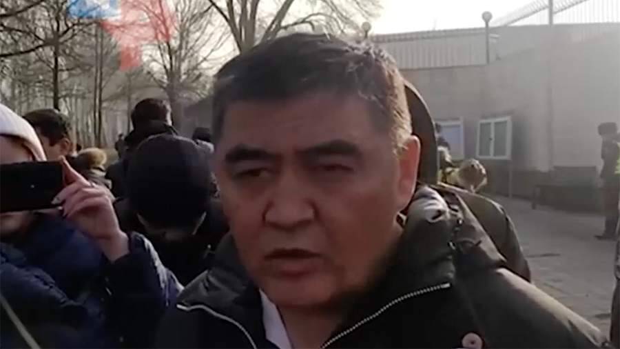 В Киргизии прошел митинг против задержания в Казахстане джаз-музыканта