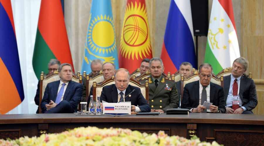 Америка требует у Казахстана объяснений из-за обращения за помощью к ОДКБ