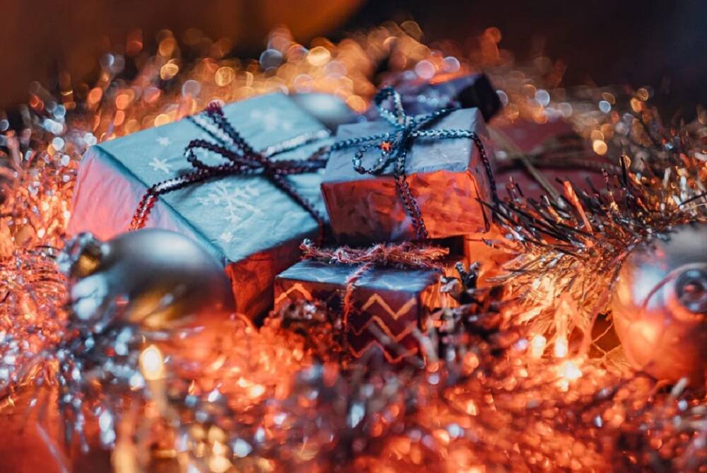 Ростовчане устроили распродажу подаренных им на Новый год подарков