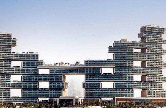 Дженнифер Лопес представит новый отель в Дубае