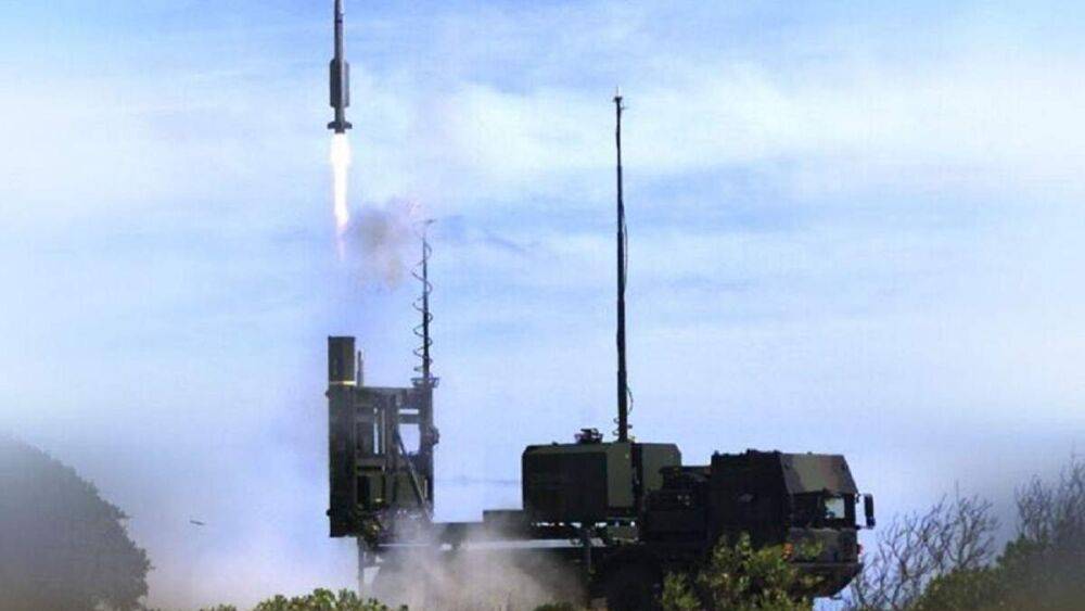 IRIS-T уже в Украине: что известно об этих системах ПВО и как помогут защитить небо